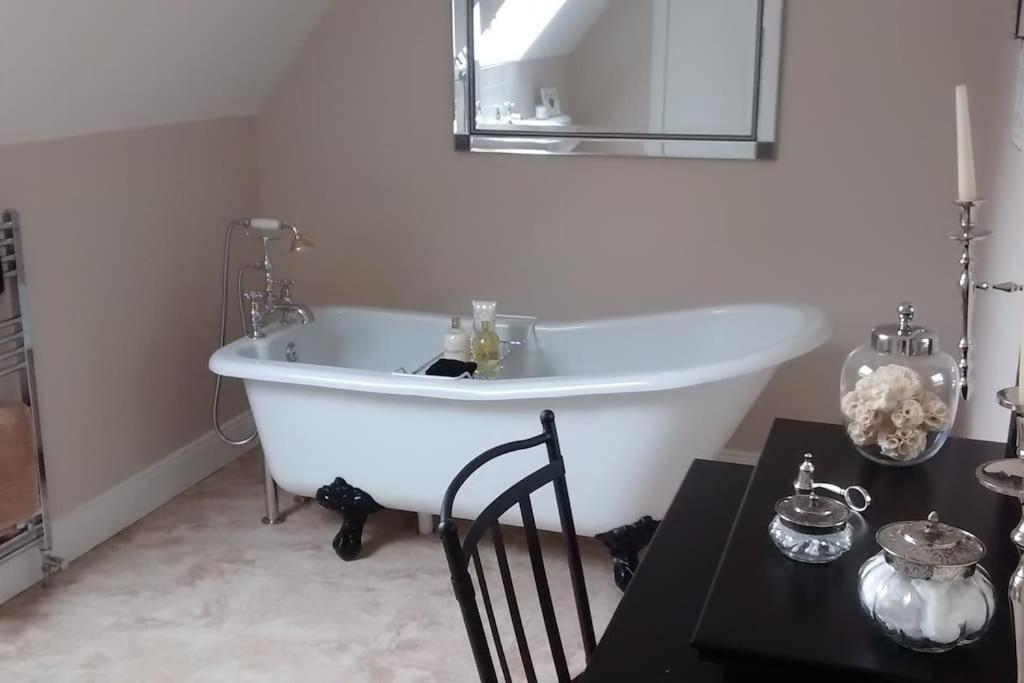 7 Burnside House Bed & Breakfast Kilmorack Dış mekan fotoğraf